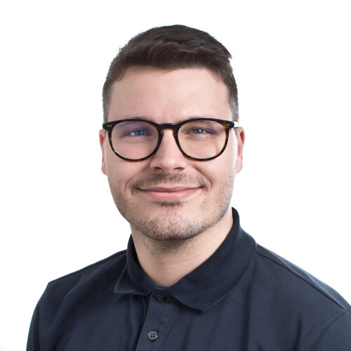 Robin B&auml;r